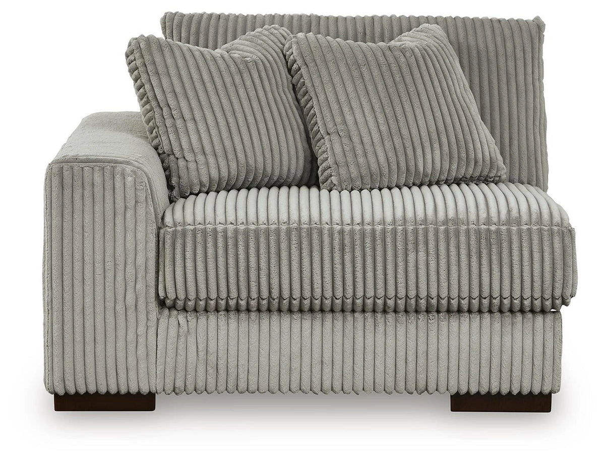 Lindyn Sectional with Chaise