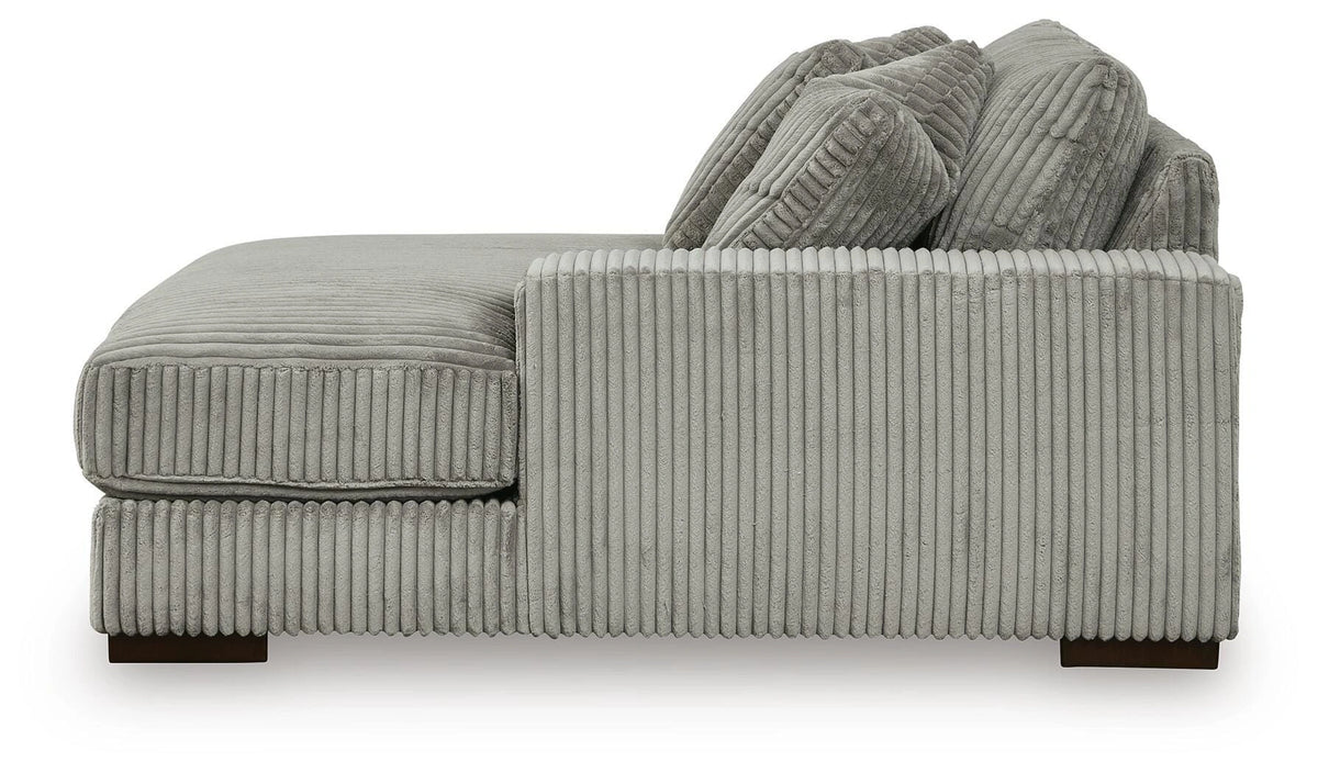 Lindyn Sectional with Chaise