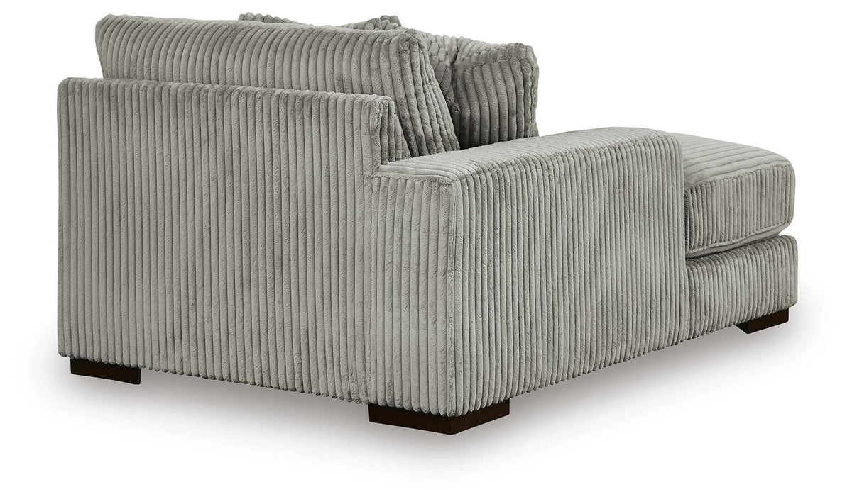 Lindyn Sectional with Chaise