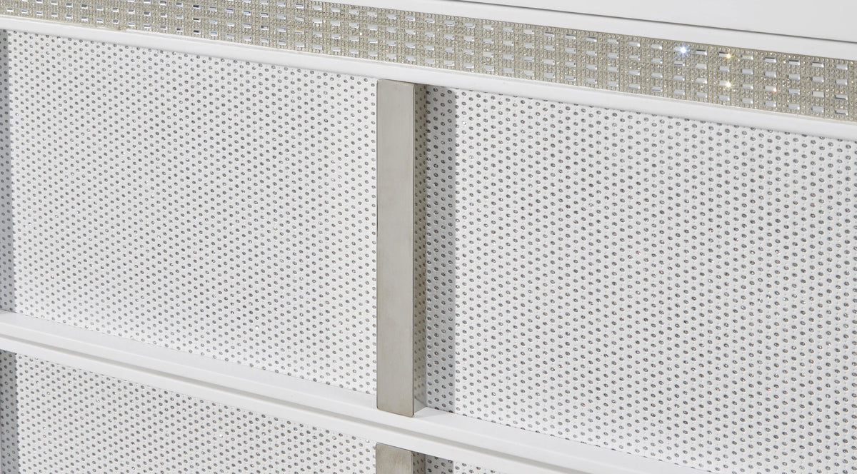 Chalanna Chest of Drawers
