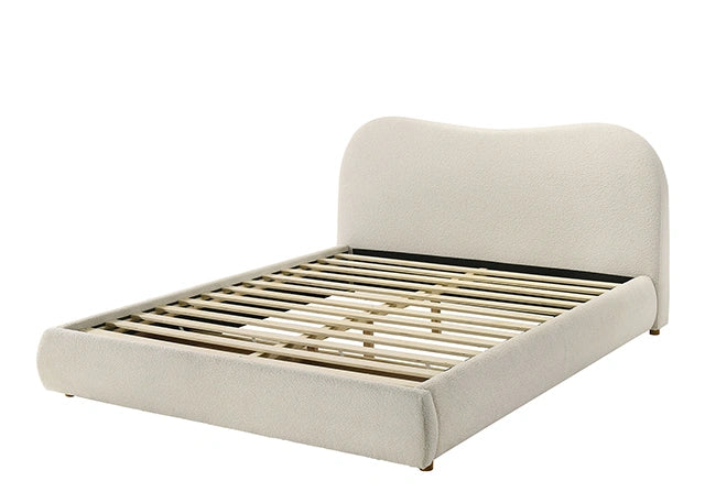 Grimsby E.King Bed