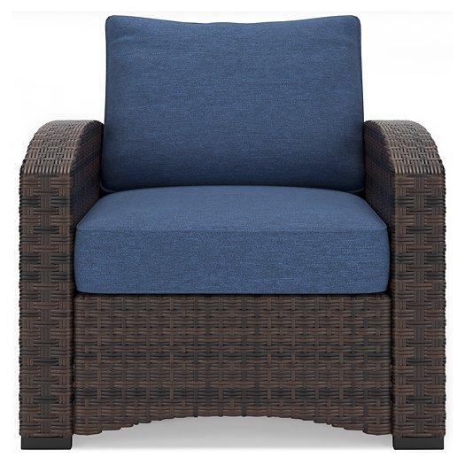 Windglow Outdoor Lounge Chair with Cushion