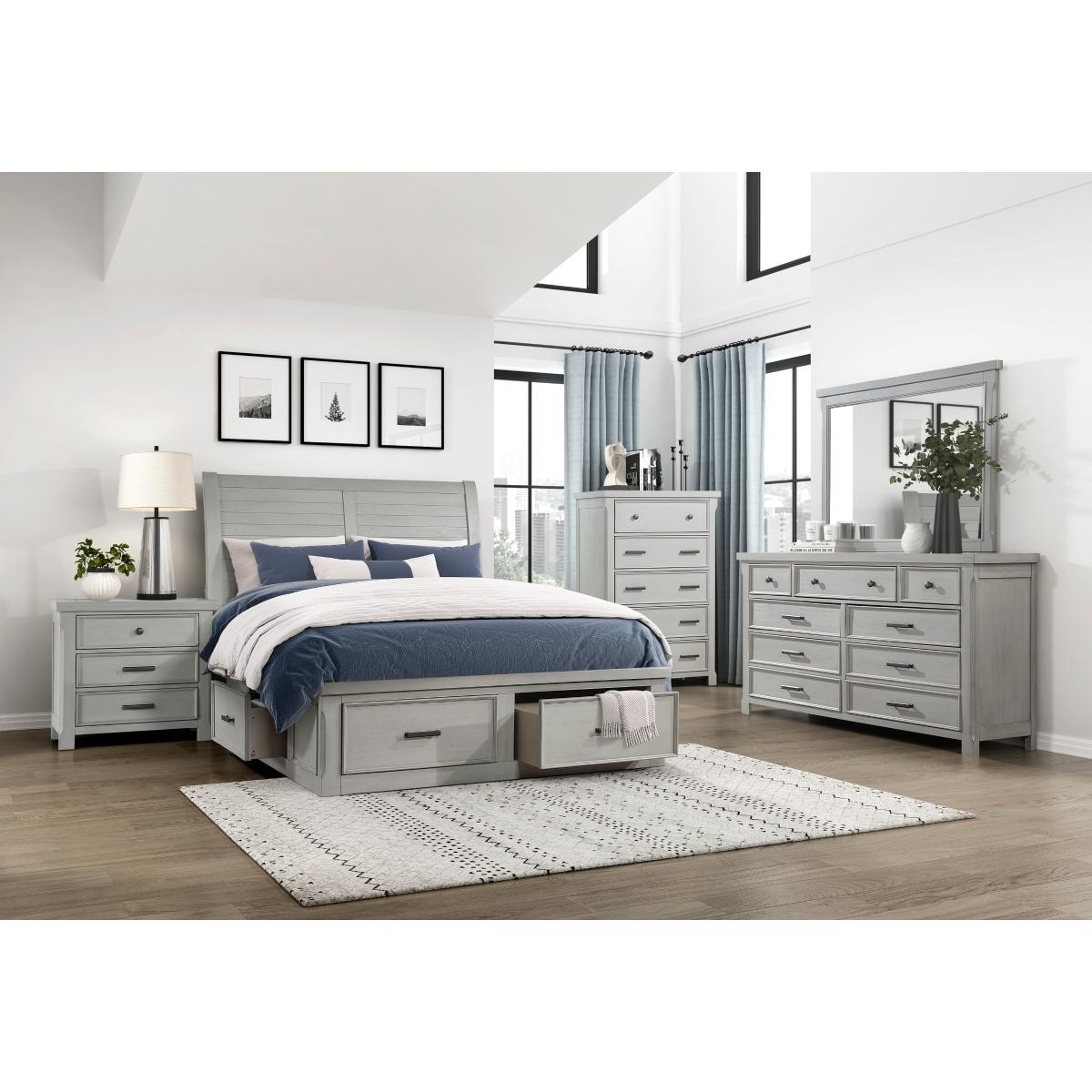 Willowbrook Chest