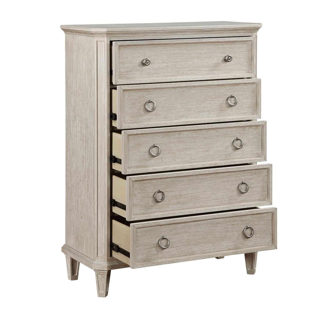Leander Chest