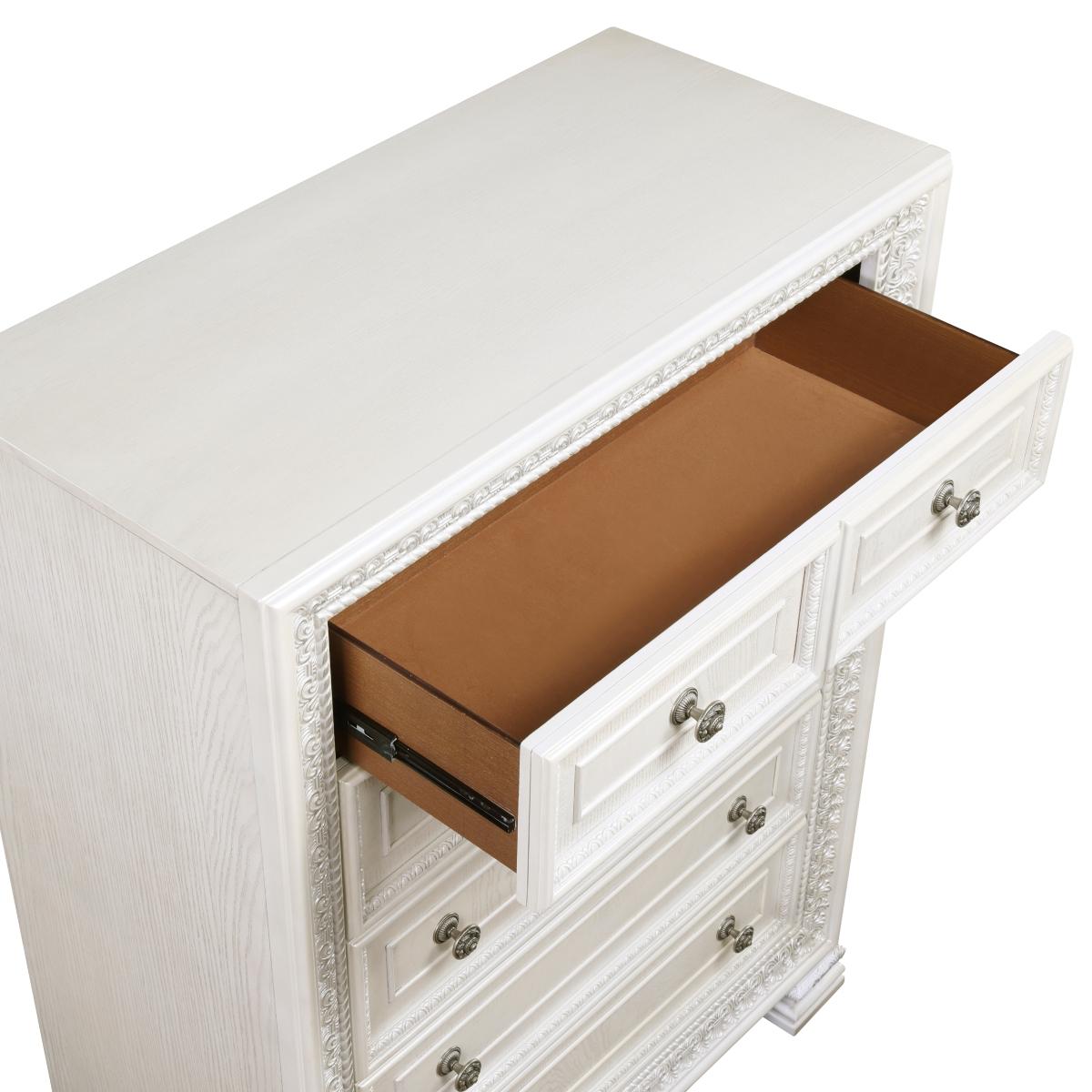 Theodora Chest