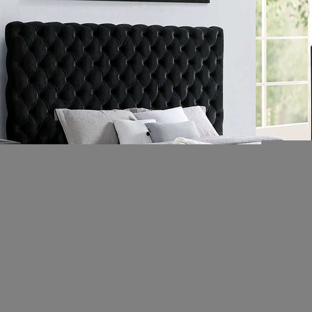 Stefania Queen Bedroom Set