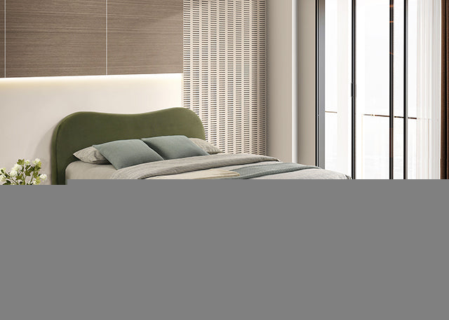 Grimsby E.King Bed