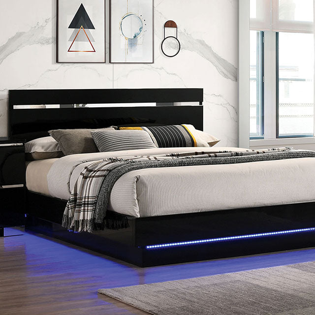 Erlach Queen Bedroom Set Chrome