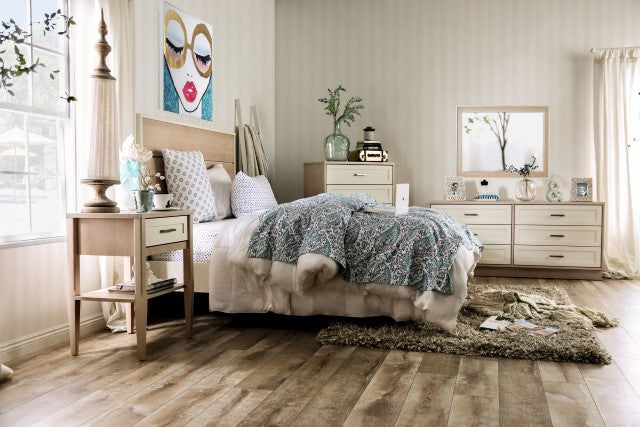 Roseburg Cal.King Bed